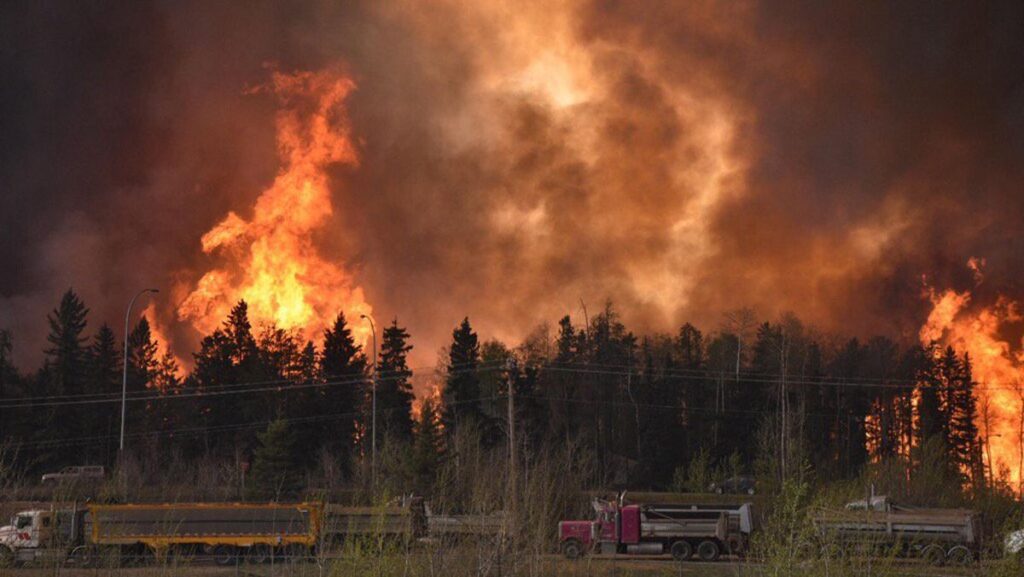 Kebakaran Hutan di Kanada Barat Sebabkan Masalah Pada Udara